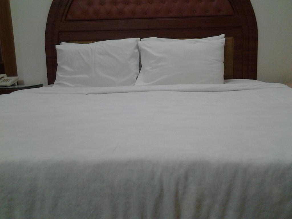 Hotel Afford Inn Dhaka Zimmer foto
